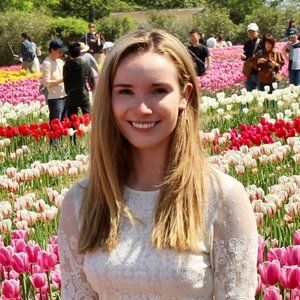 Meet your Posher, Caroline